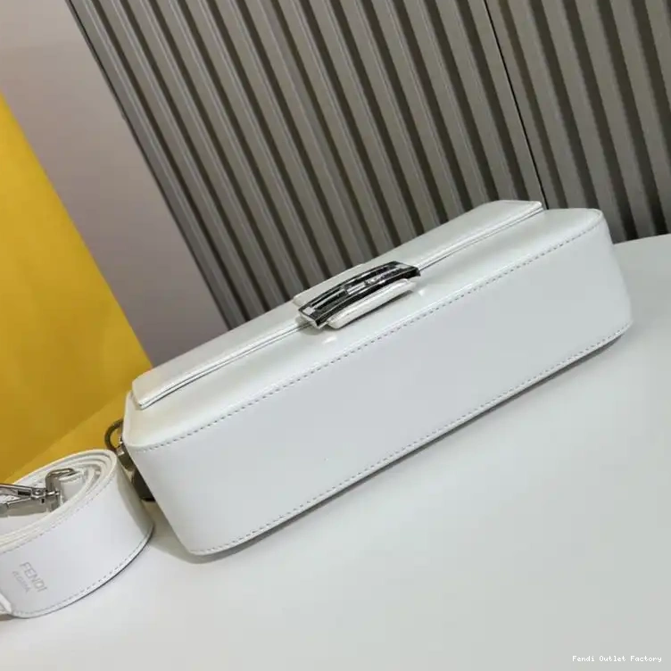 Affordable HOT Tiffany In White Bag Smooth Medium Leather Fendi Baguette 0325